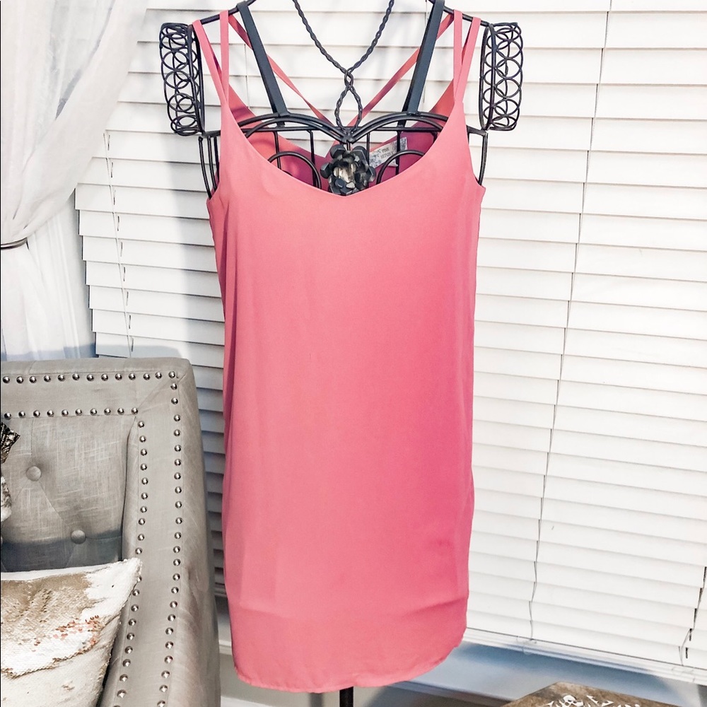 Pink/mauve cross crops straps dress